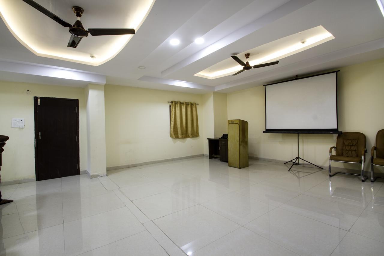 Hotel Super Collection O Lotus Grand Near Secunderabad Railway Station Zewnętrze zdjęcie